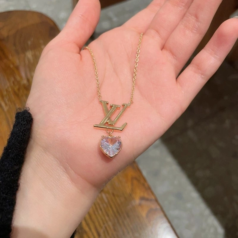 Louis Vuitton Necklaces FastDry 247828