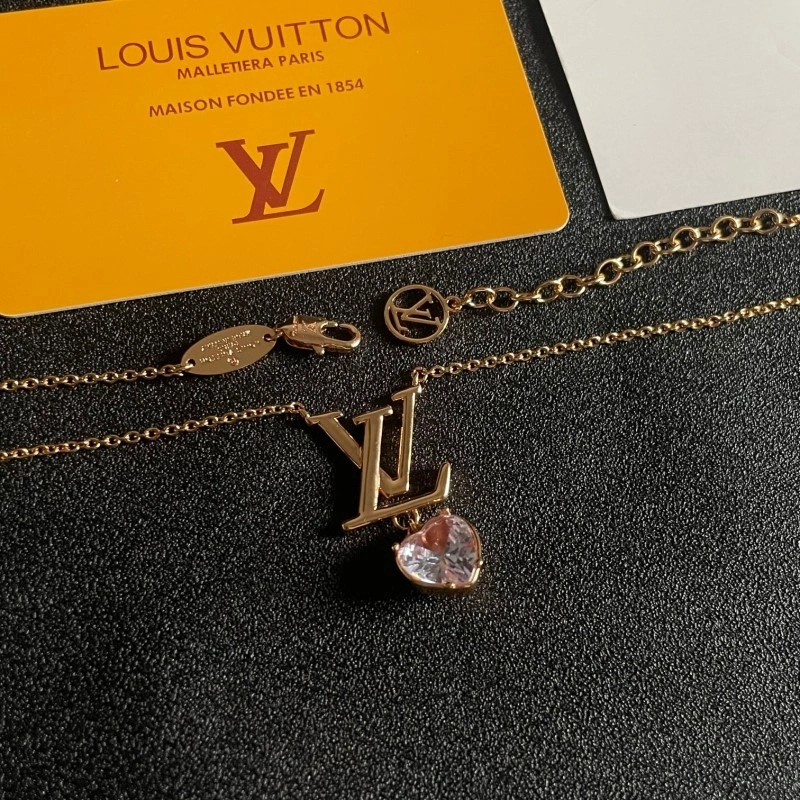 Louis Vuitton Necklaces FastDry 247828