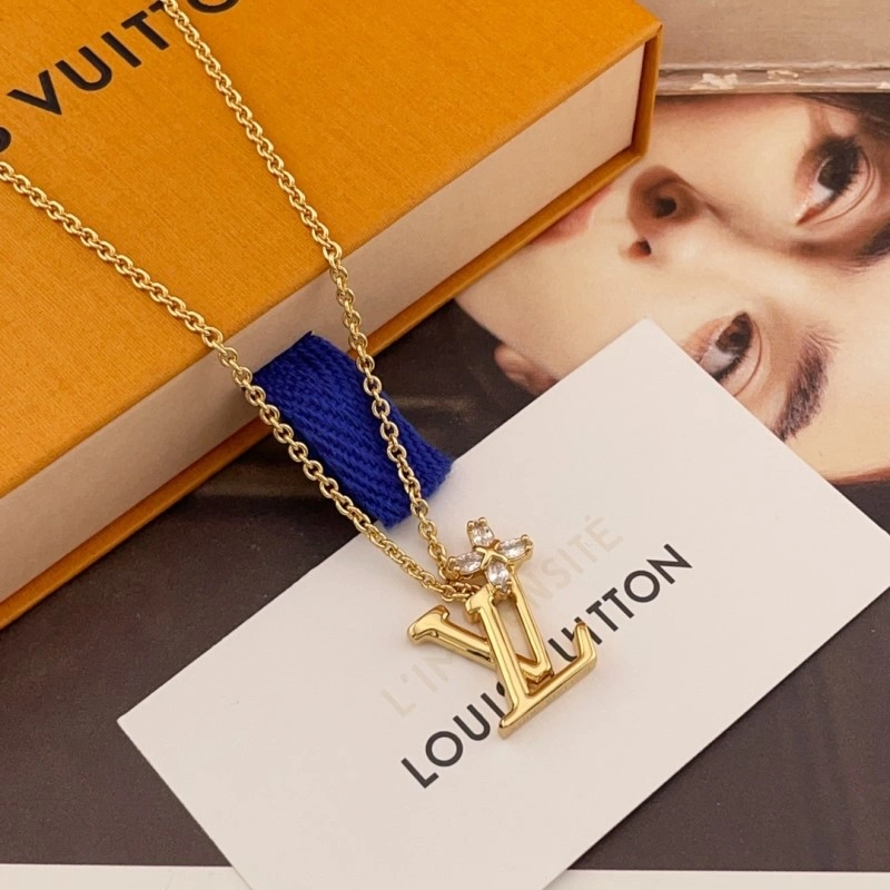 Louis Vuitton Necklaces Seasonal 247824