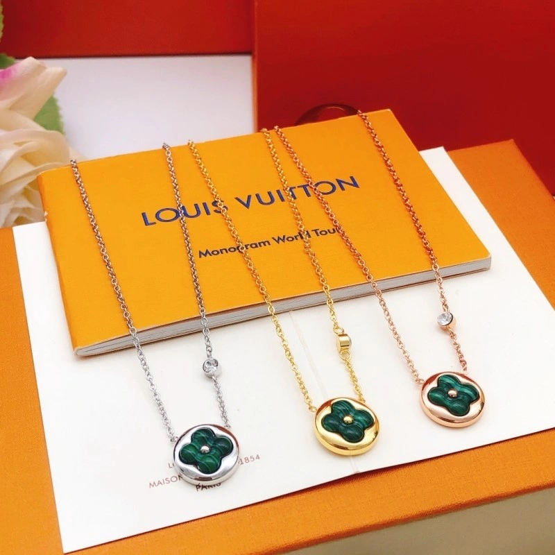 Louis Vuitton Necklaces Attractive 247805