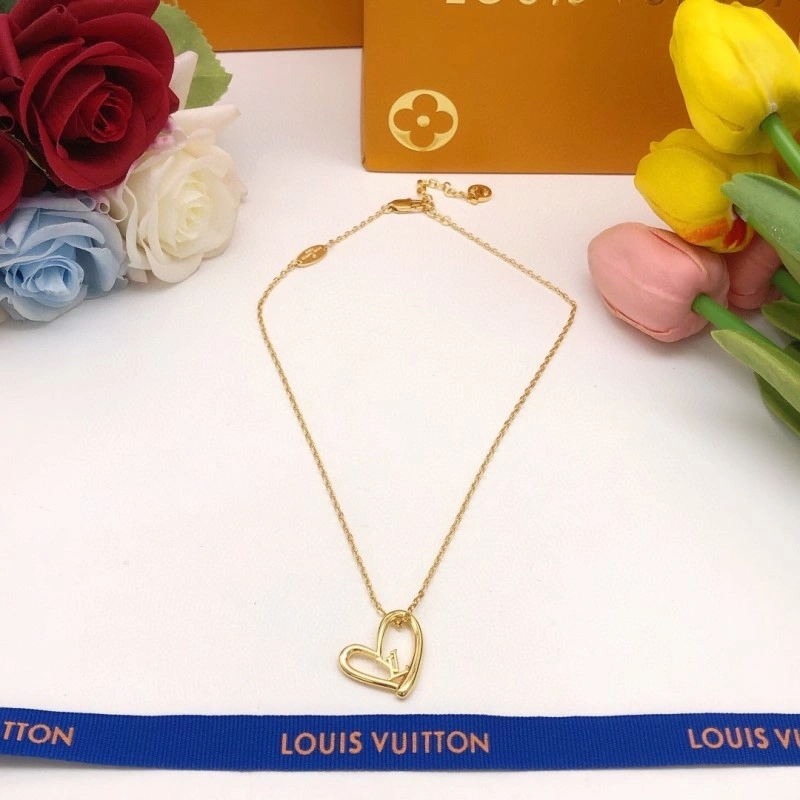 Louis Vuitton Necklaces Unique 247802