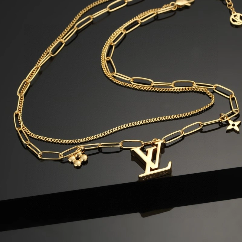 Louis Vuitton Necklaces Attractive 247798