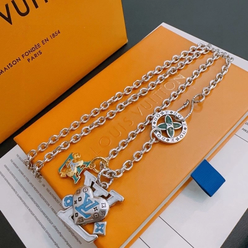 Louis Vuitton Necklaces SoftTouch 247796