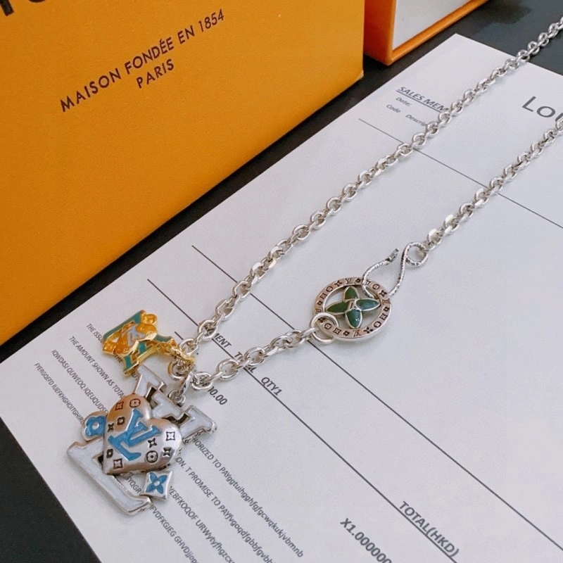 Louis Vuitton Necklaces SoftTouch 247796
