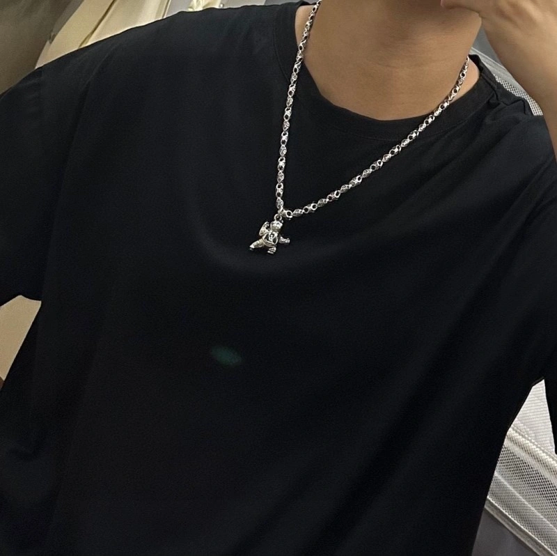 Packable Louis Vuitton Necklaces 247794
