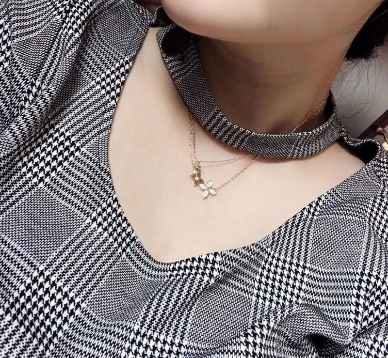Louis Vuitton Necklaces Sleek 247768