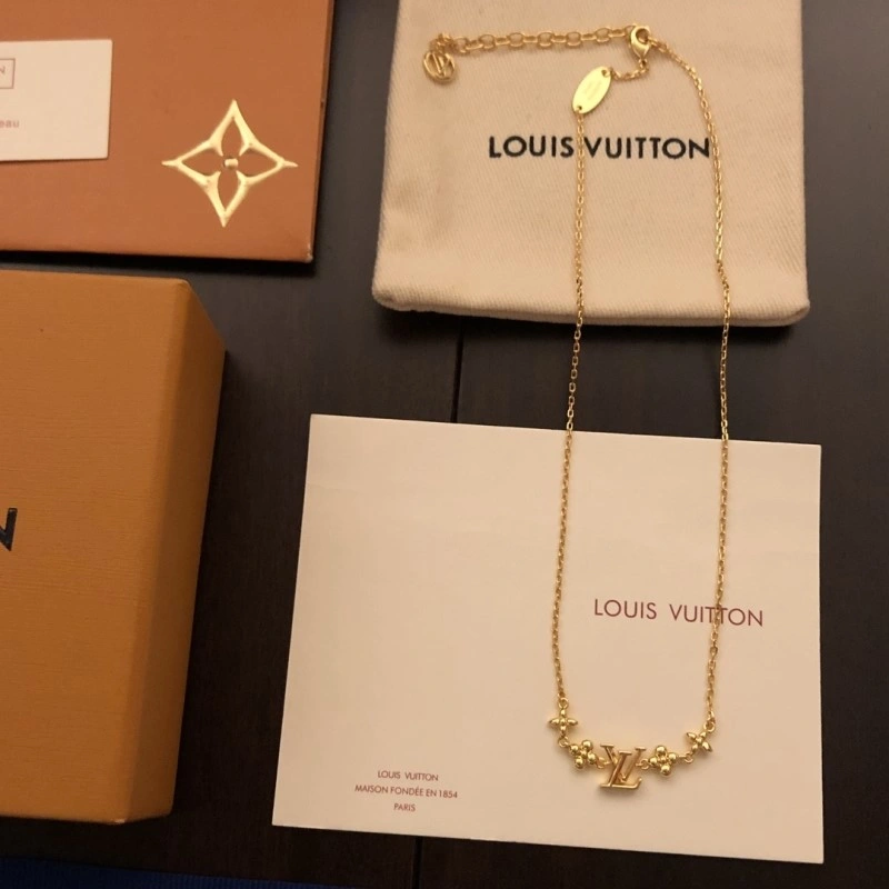 Louis Vuitton Necklaces NewStyle 247775