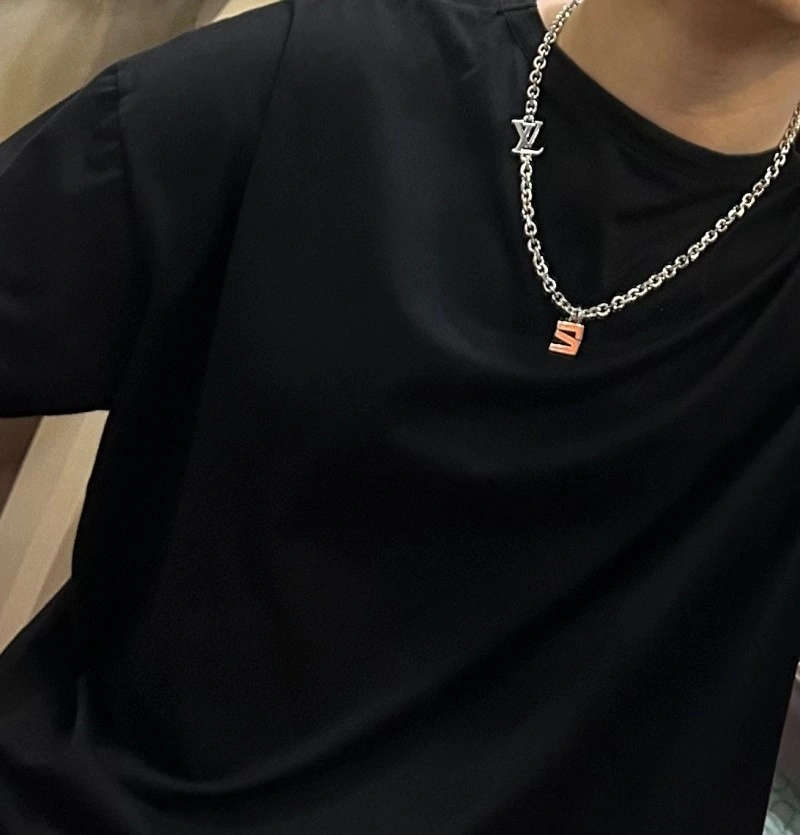 Original Louis Vuitton Necklaces 247785