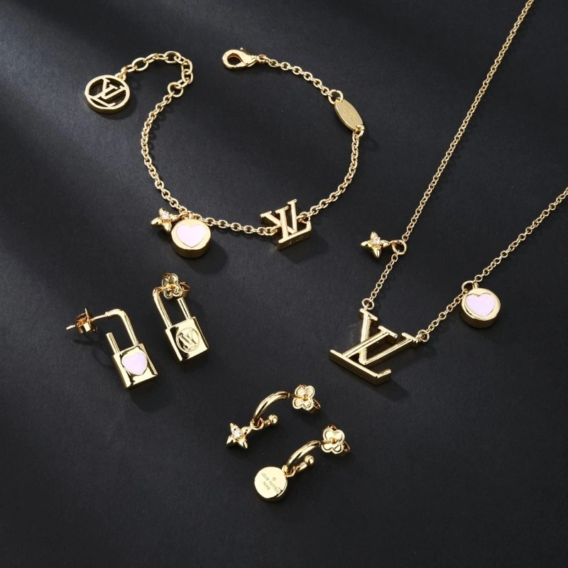 Louis Vuitton Necklaces UrbanStyle 247778