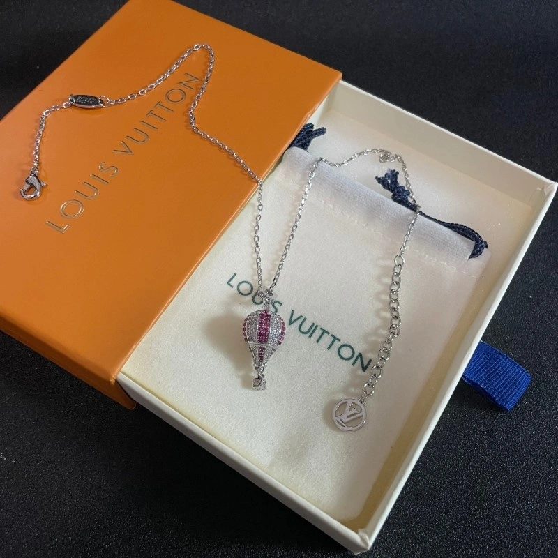 Louis Vuitton Necklaces Resilient 247782
