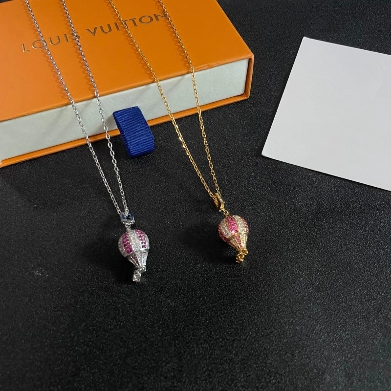 Neat Louis Vuitton Necklaces 247786