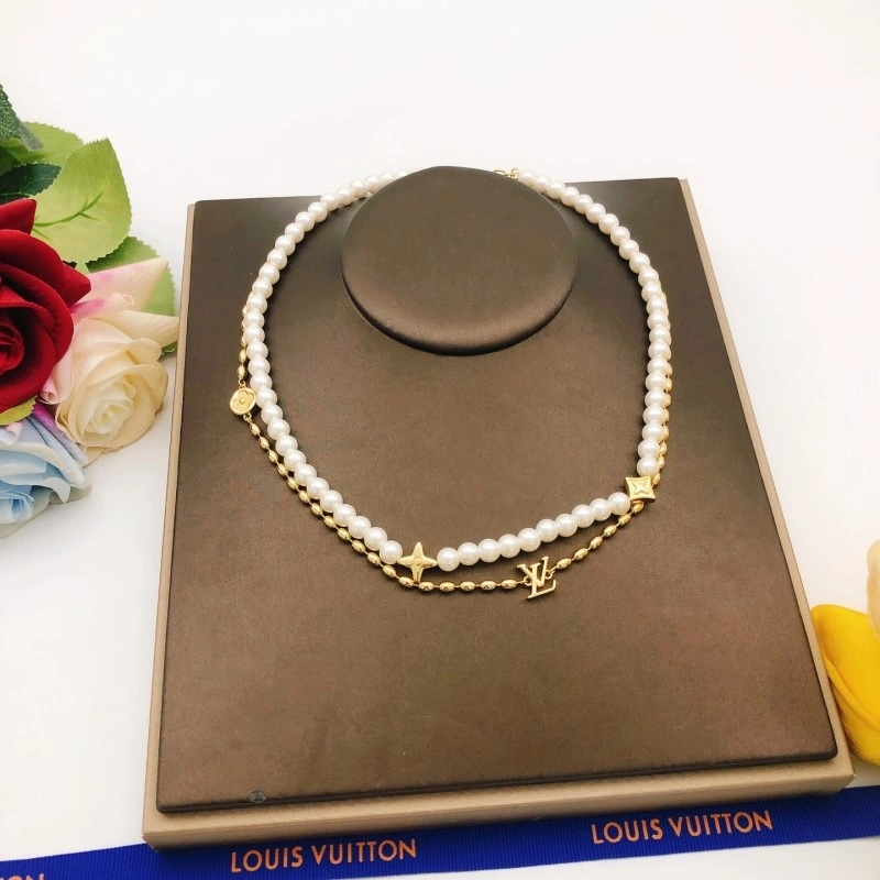 Vibrant Louis Vuitton Necklaces 247761
