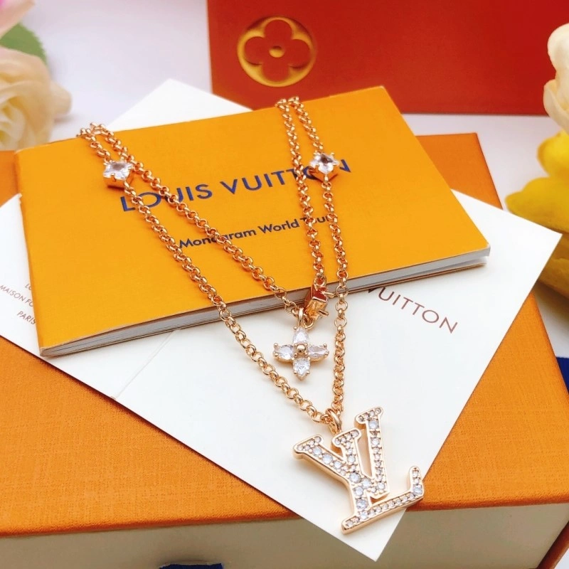 Louis Vuitton Necklaces FastDry 247770