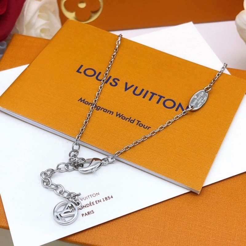 Louis Vuitton Necklaces ZipUp 247764
