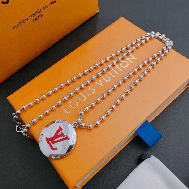 Louis Vuitton Necklaces Soft 247777
