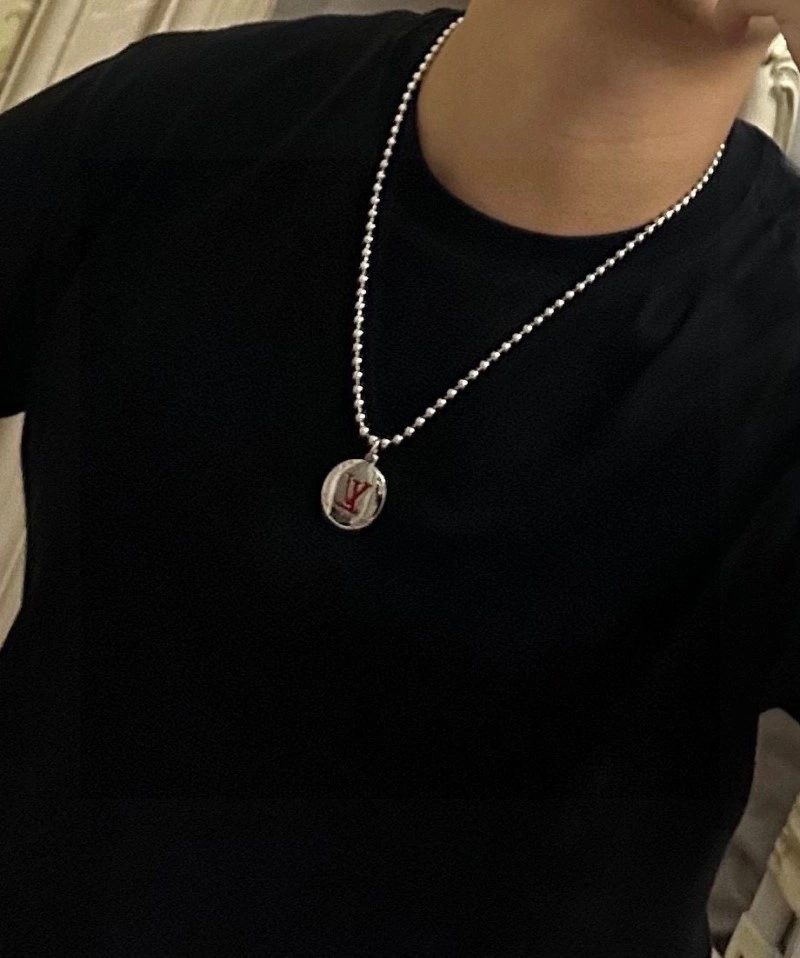 Louis Vuitton Necklaces Soft 247777