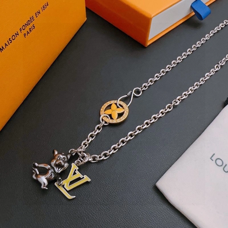 Reliable Louis Vuitton Necklaces 247757