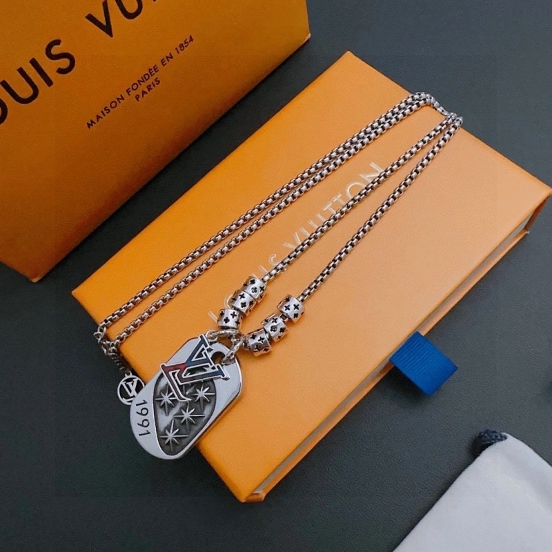 Louis Vuitton Necklaces Cozy 247784