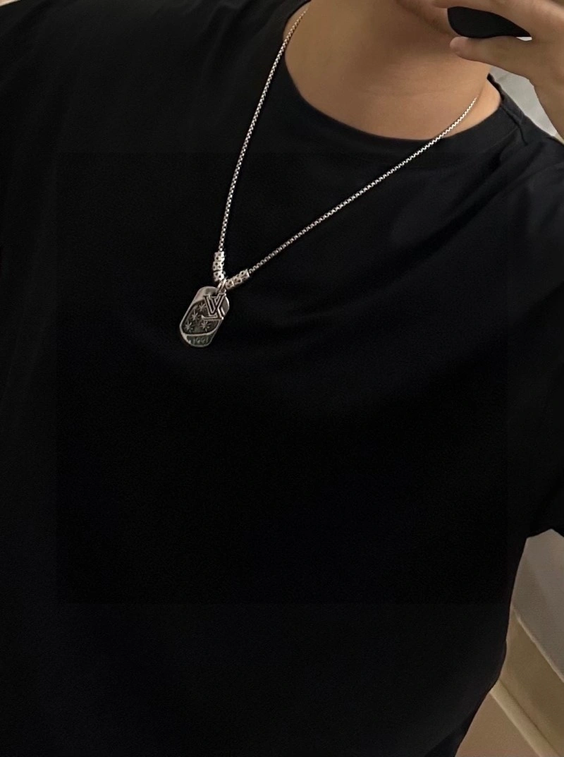 Louis Vuitton Necklaces Cozy 247784