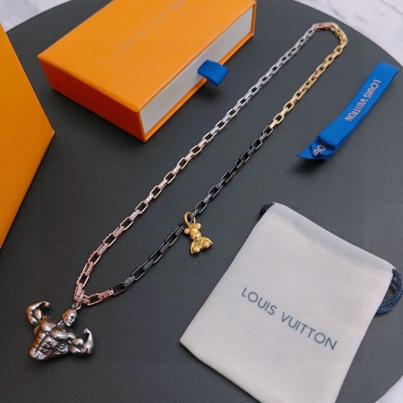UrbanStyle Louis Vuitton Necklaces 247769