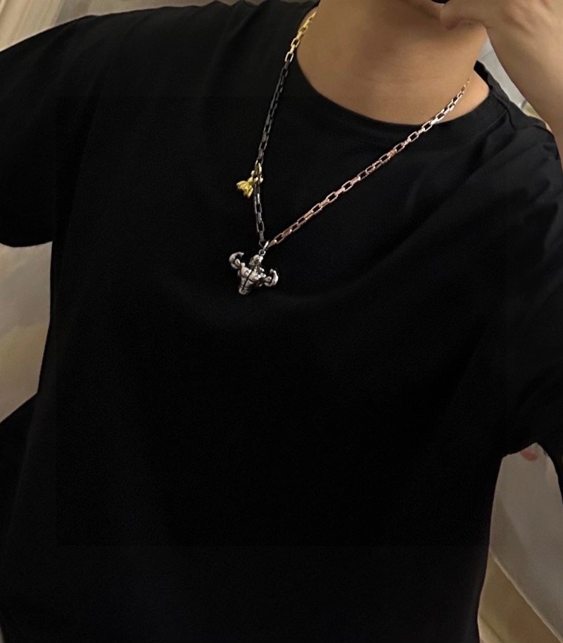 UrbanStyle Louis Vuitton Necklaces 247769
