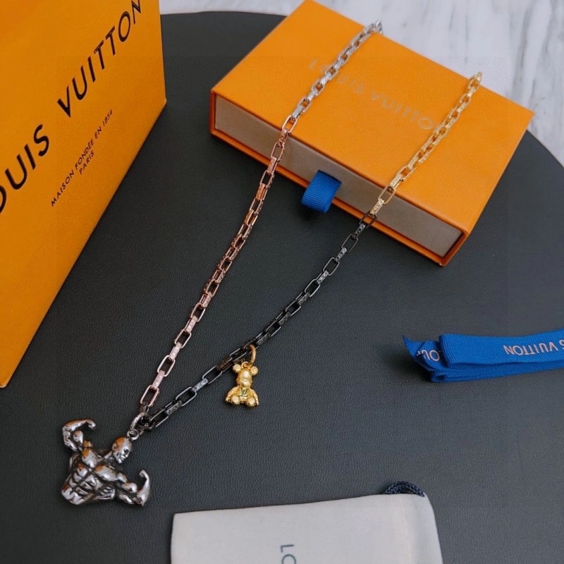 UrbanStyle Louis Vuitton Necklaces 247769