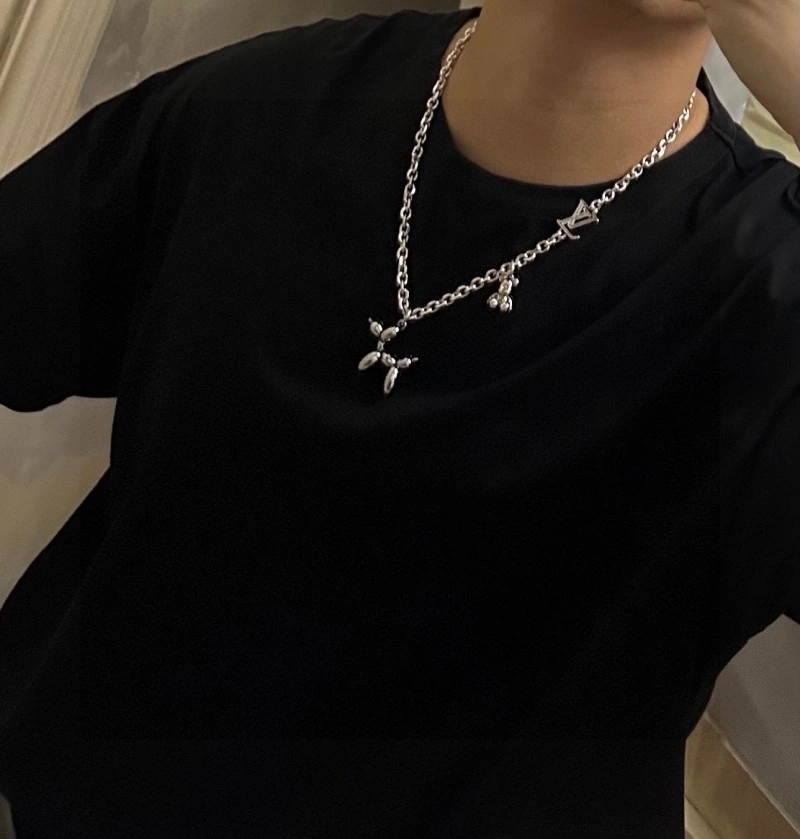 Louis Vuitton Necklaces ZipUp 247754