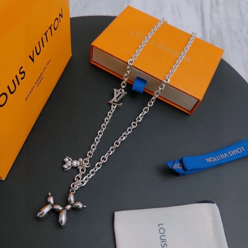 Louis Vuitton Necklaces ZipUp 247754