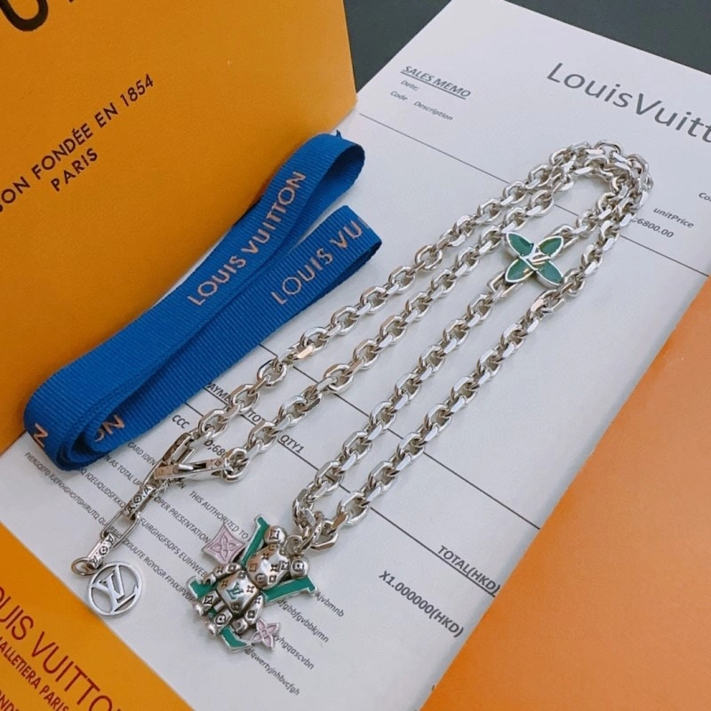 Practical Louis Vuitton Necklaces 247773