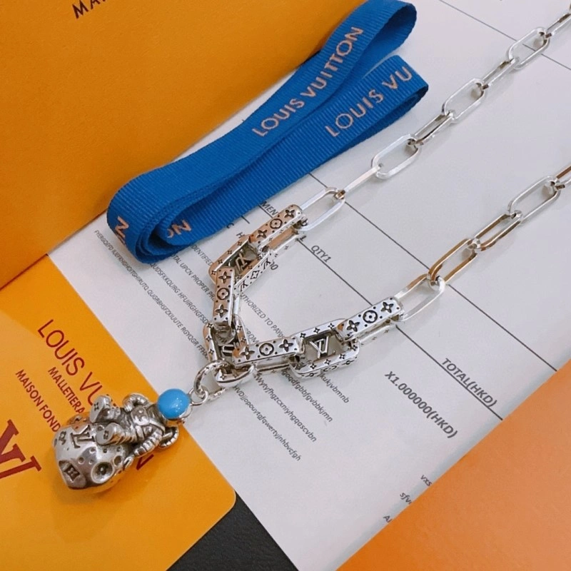 Louis Vuitton Necklaces Packable 247756