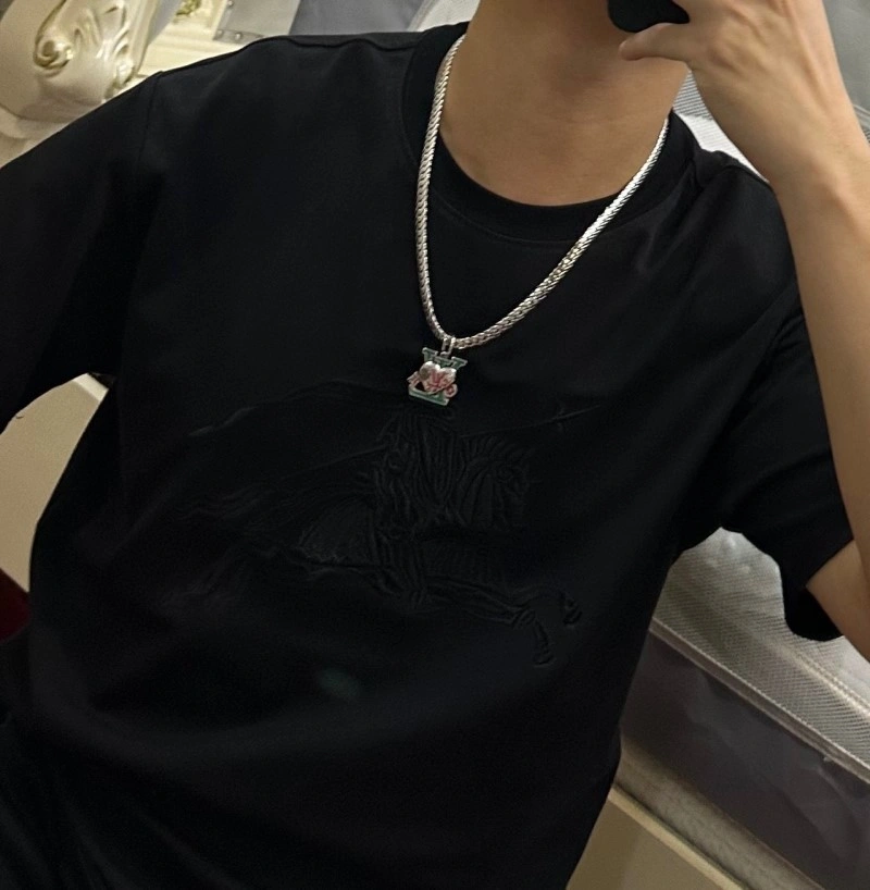 Louis Vuitton Necklaces Minimalist 247753