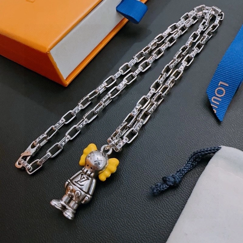 WrinkleFree Louis Vuitton Necklaces 247747
