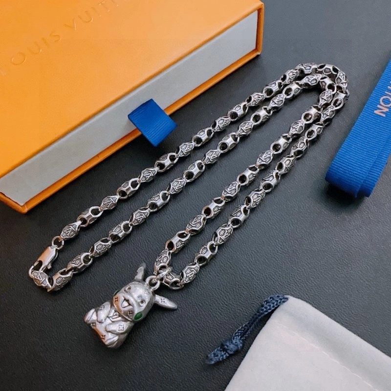 Casual Louis Vuitton Necklaces 247743