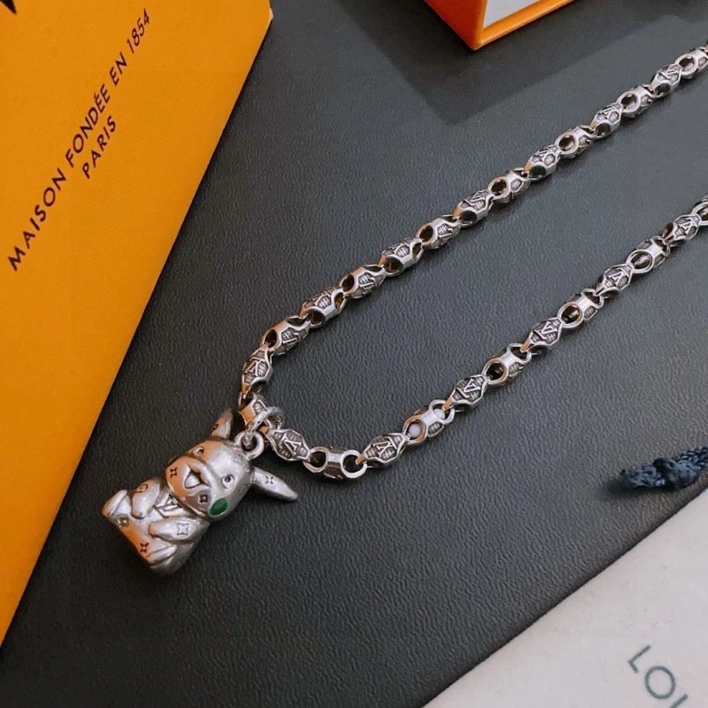 Casual Louis Vuitton Necklaces 247743