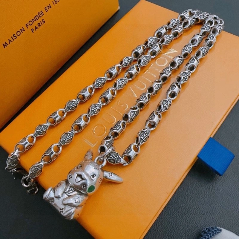 Casual Louis Vuitton Necklaces 247743