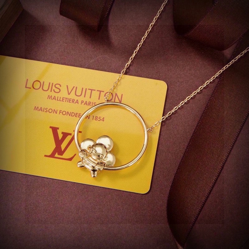 Louis Vuitton Necklaces SmoothTexture 247733