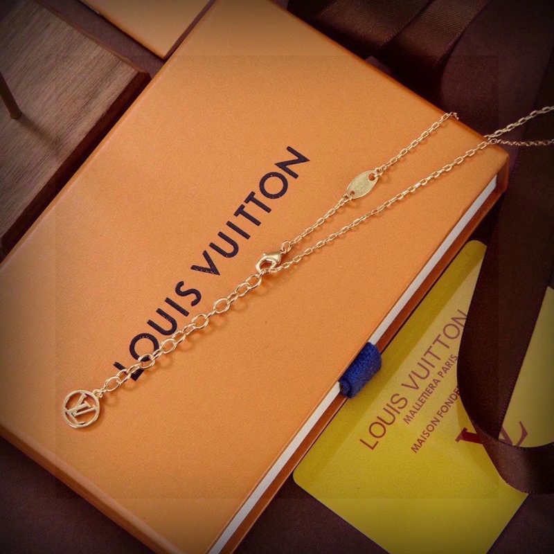 Louis Vuitton Necklaces SmoothTexture 247733
