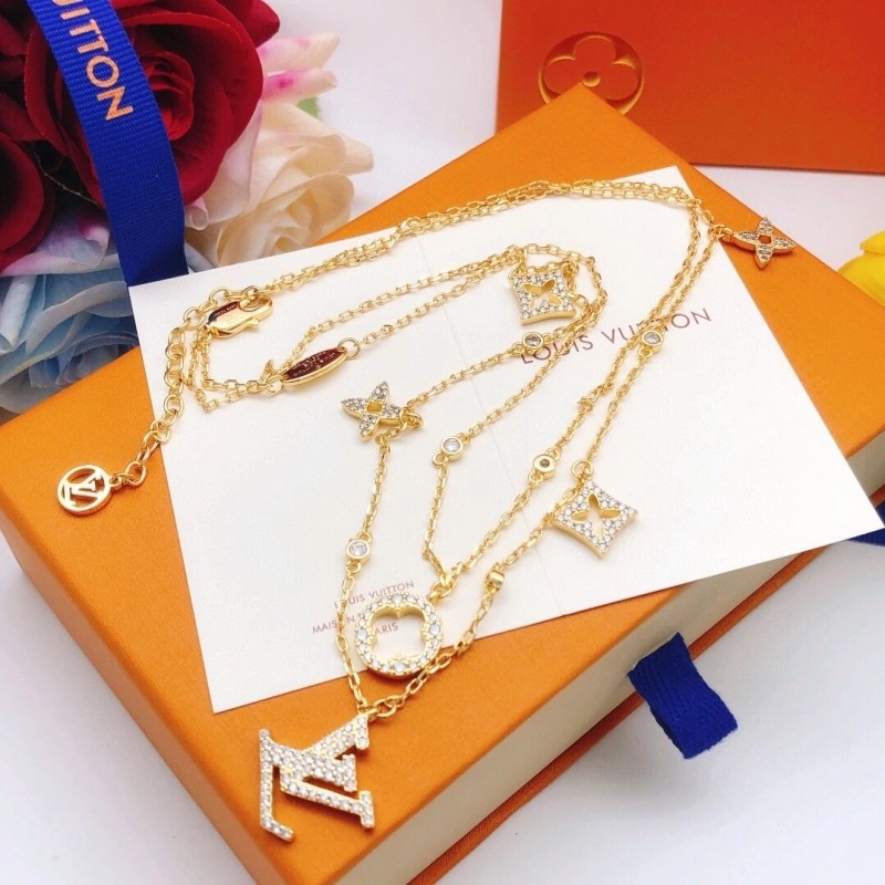 Vibrant Louis Vuitton Necklaces 247723