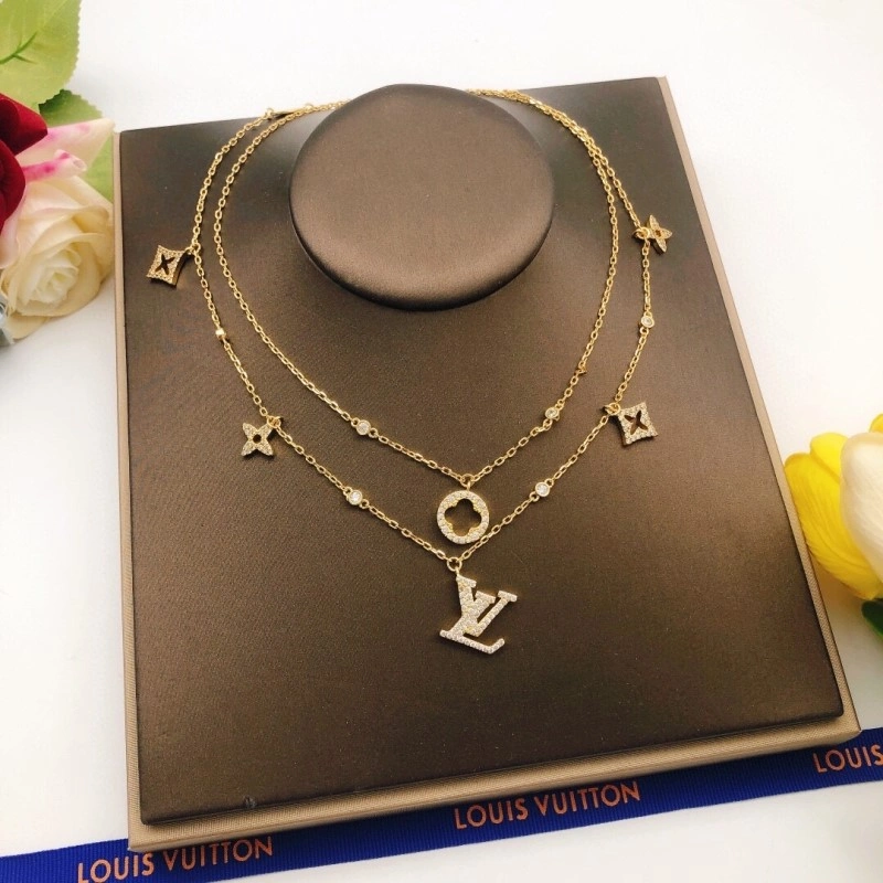 Vibrant Louis Vuitton Necklaces 247723