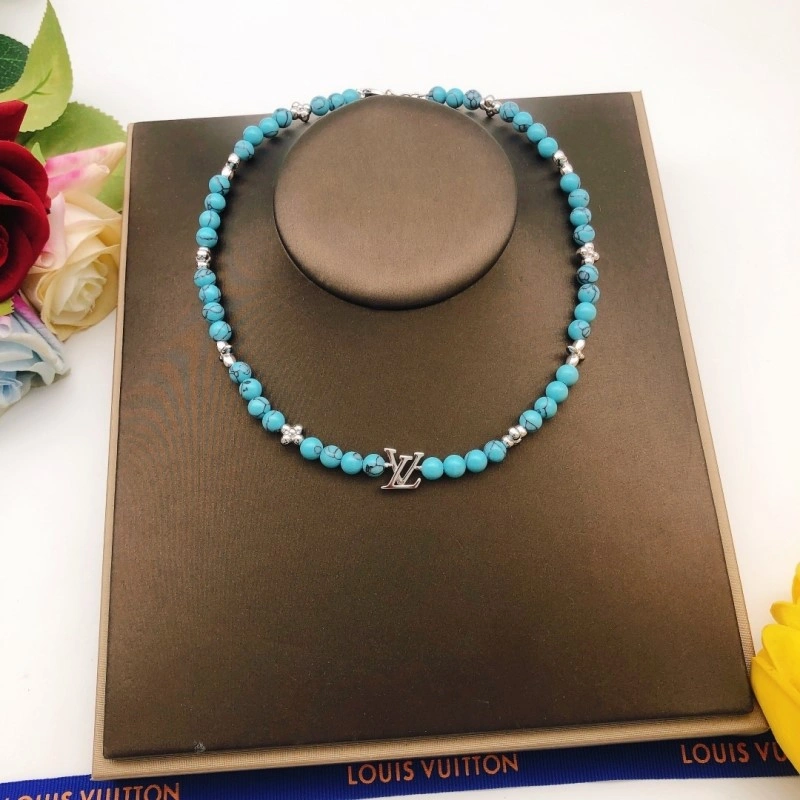 WrinkleFree Louis Vuitton Necklaces 247729