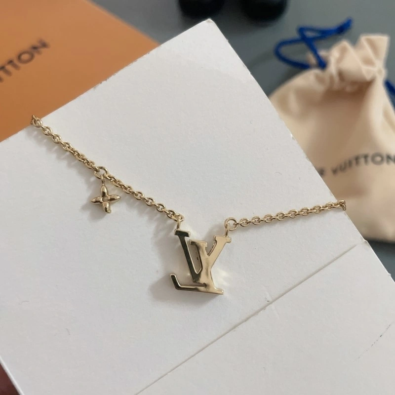Louis Vuitton Necklaces RelaxedFit 247730