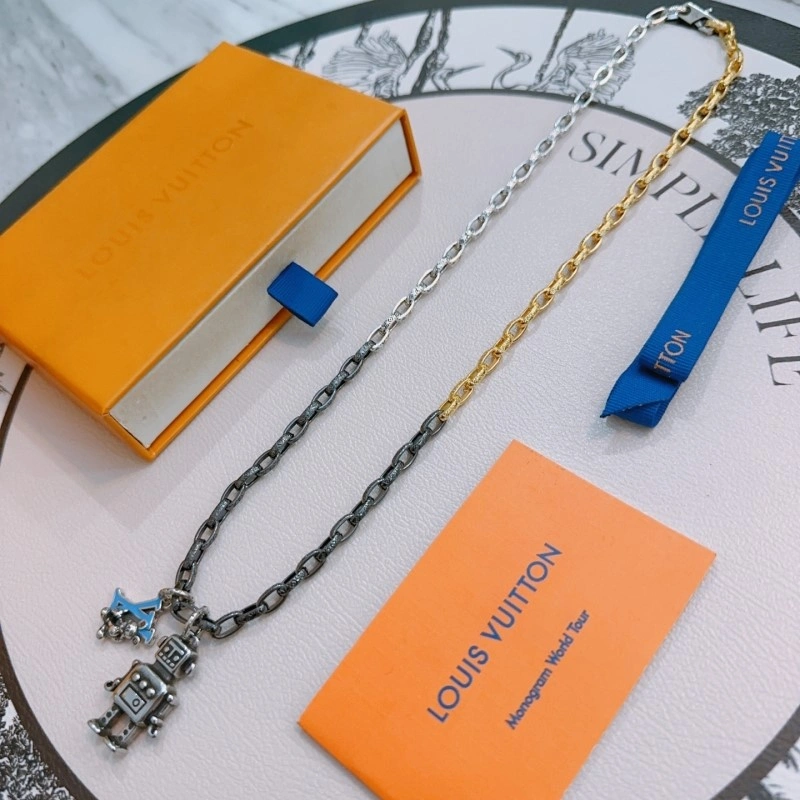 Louis Vuitton Necklaces Sleek 247739
