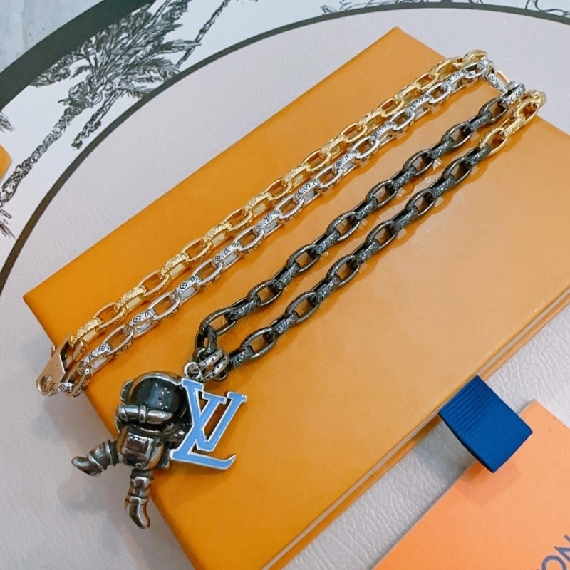 Soft Louis Vuitton Necklaces 247735