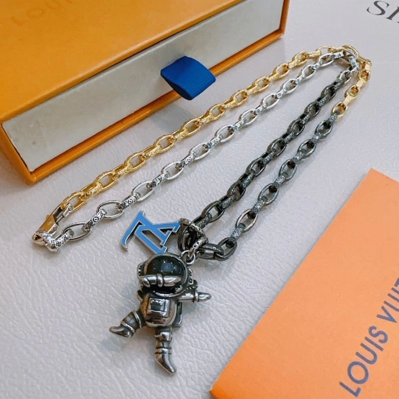 Soft Louis Vuitton Necklaces 247735