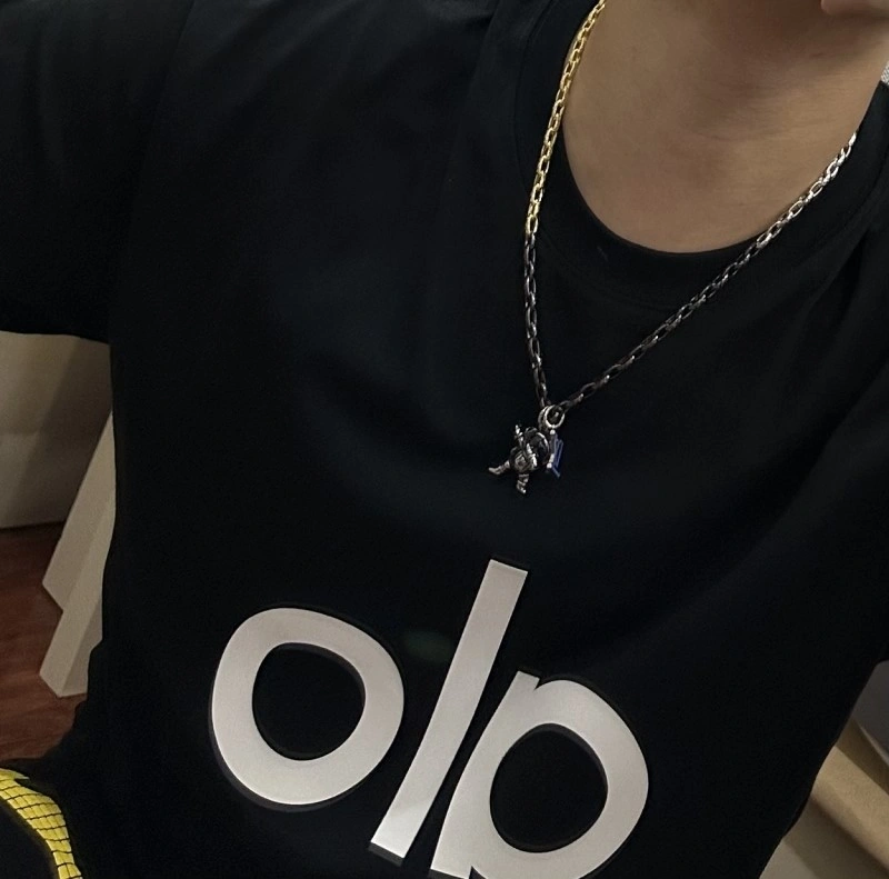 Soft Louis Vuitton Necklaces 247735