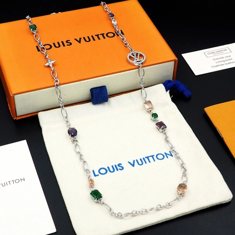Louis Vuitton Necklaces Unisex 247744