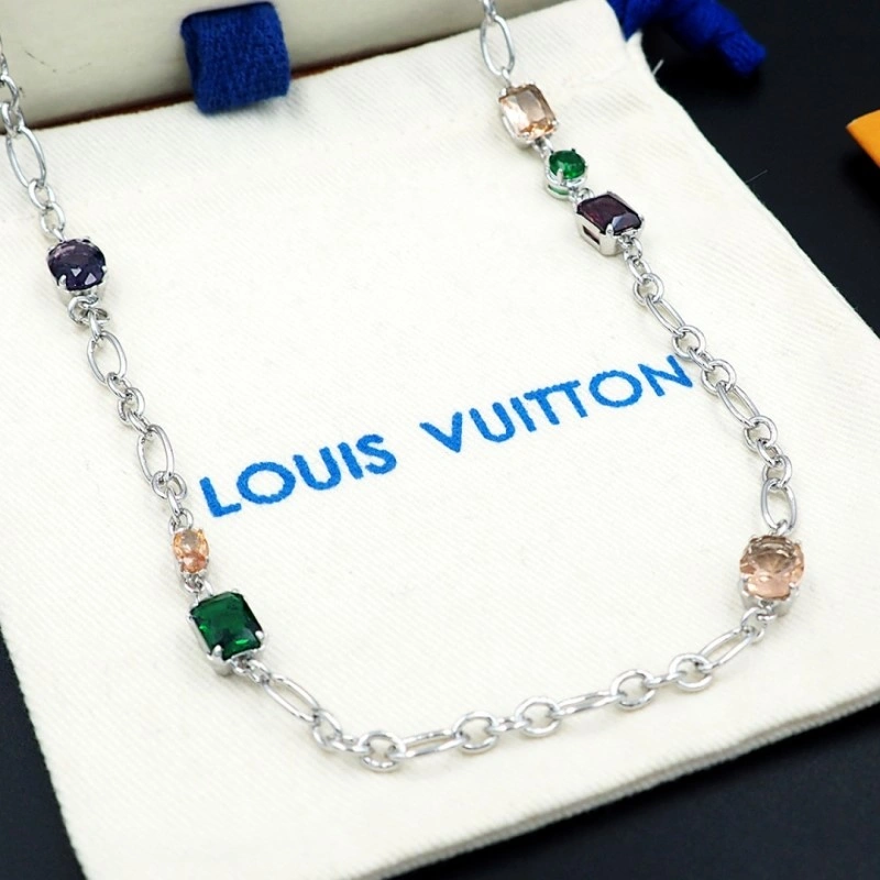 Louis Vuitton Necklaces Unisex 247744