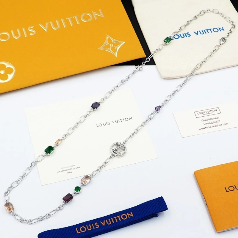Louis Vuitton Necklaces Unisex 247744