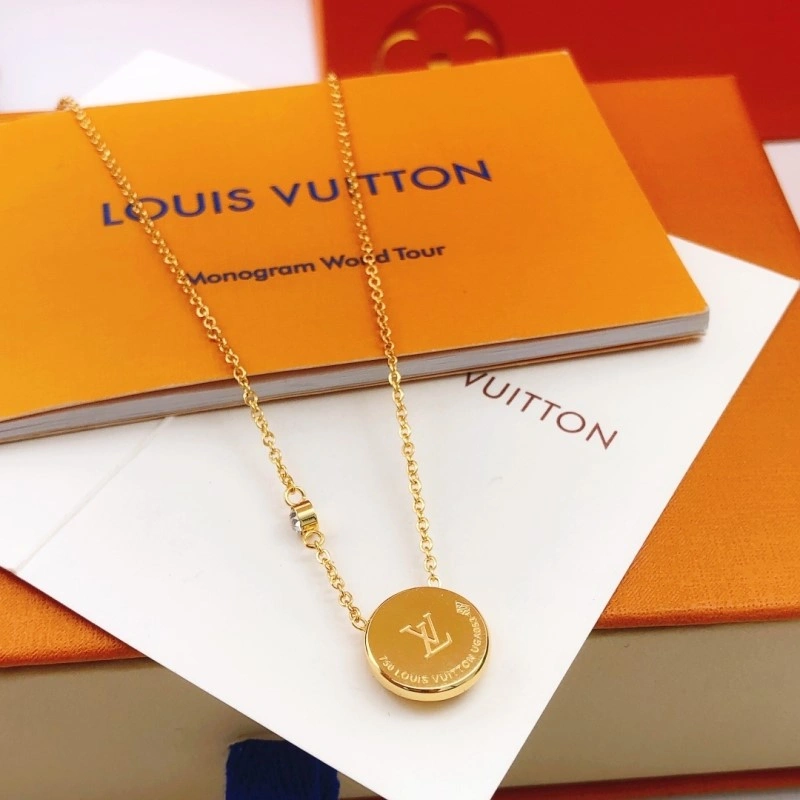 HighQuality Louis Vuitton Necklaces 247740
