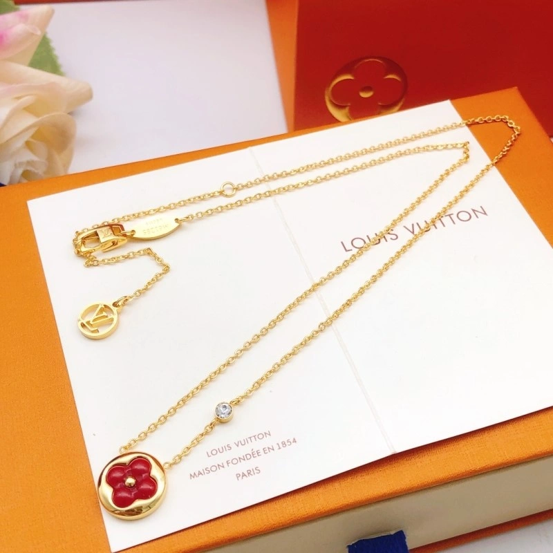 HighQuality Louis Vuitton Necklaces 247740